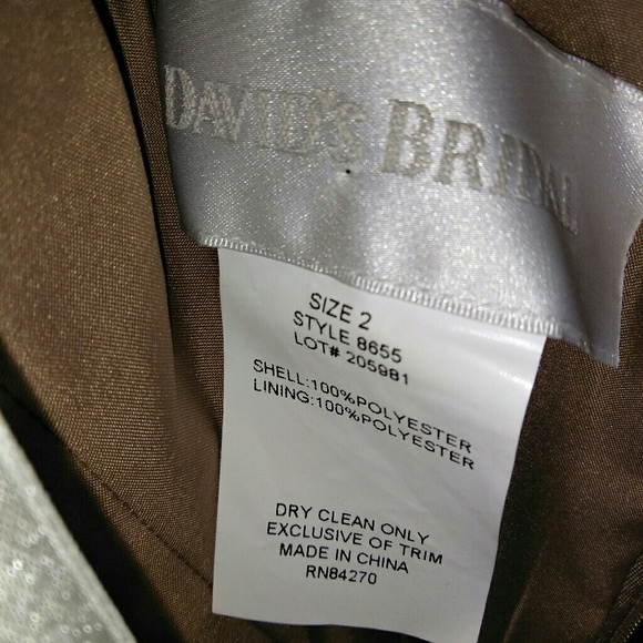 DAVID'S BRIDAL DRESS - Picture 3 of 3